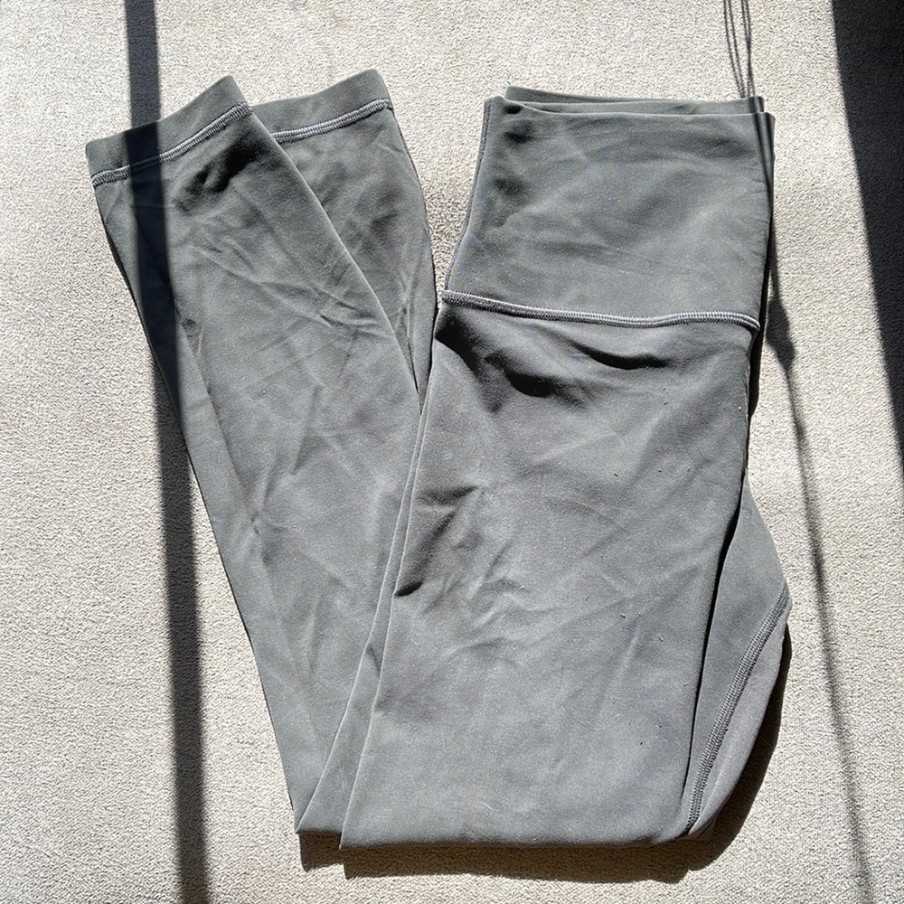 Lululemon Size 8 Align Legging